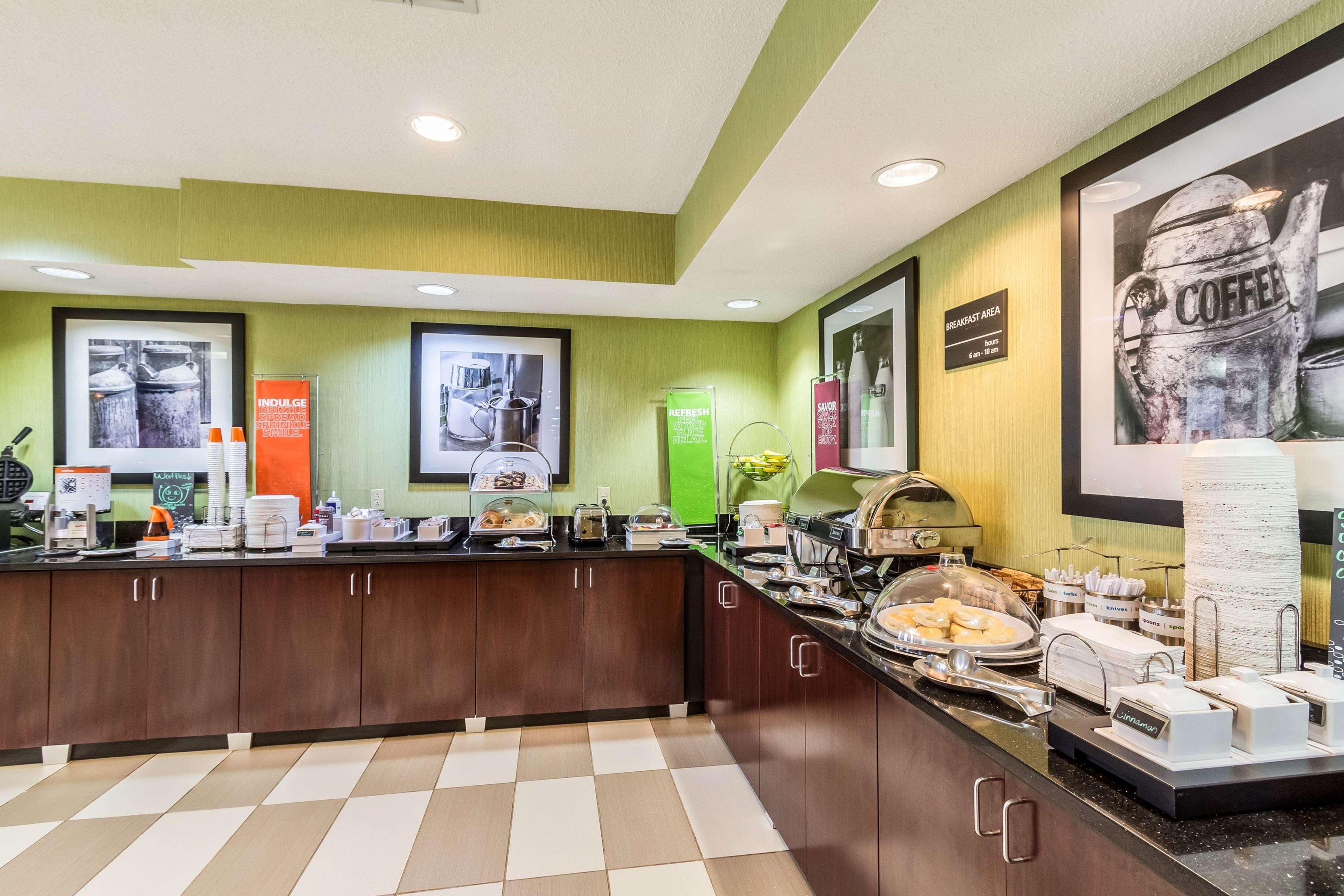 Hampton Inn Jackson Pearl Intrntl Airport Exterior foto